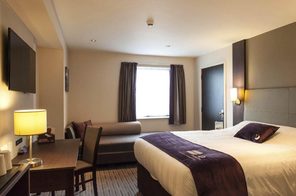 Premier Inn Falkirk - 拉伯特 外观 照片