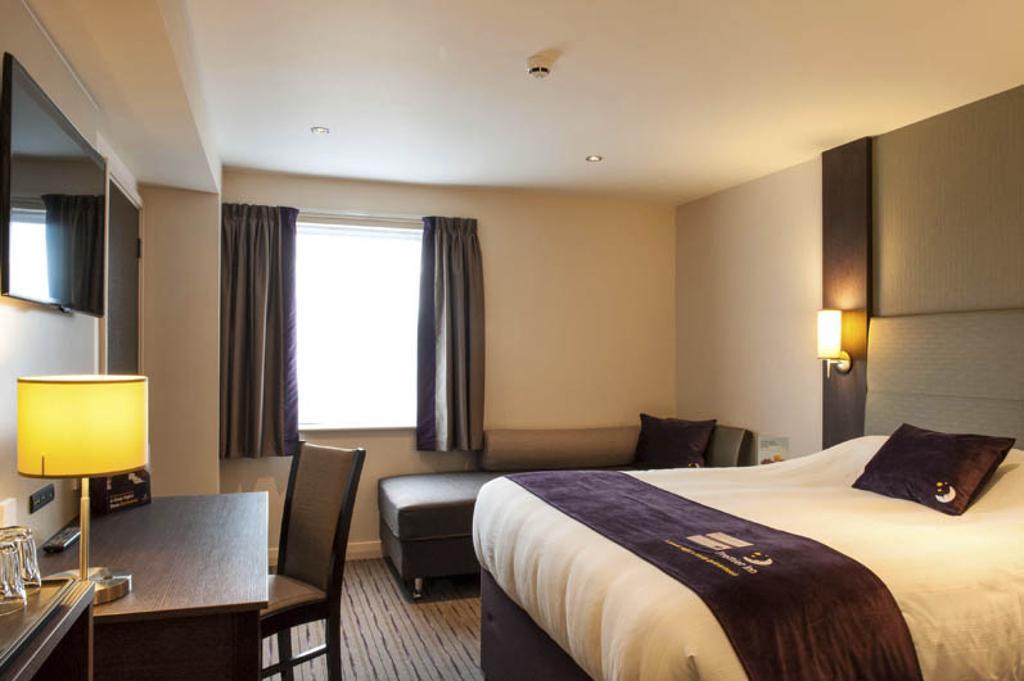 Premier Inn Falkirk - 拉伯特 外观 照片